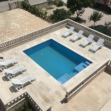 Apartments Meridiana 1
