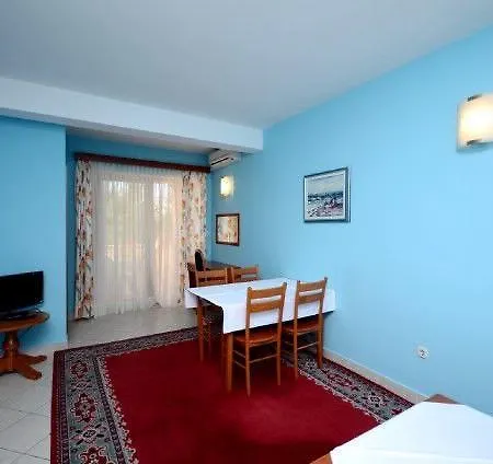 Apartments Meridiana 1 *