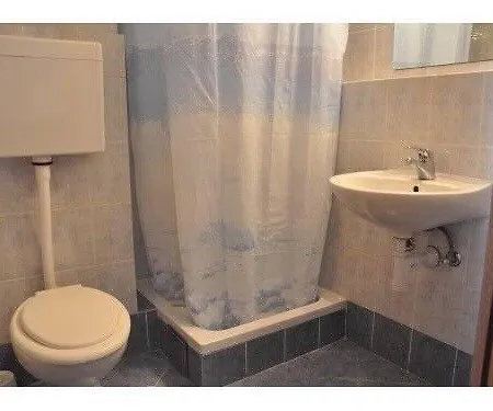 Apartments Meridiana 1 *