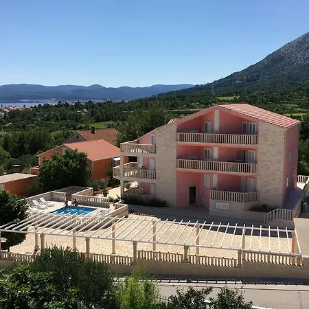 Appartement Meridiana 2 *