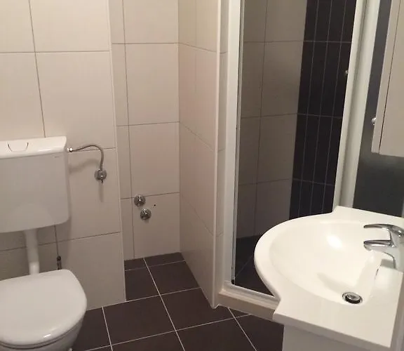 Meridiana 1 أوروبيتش